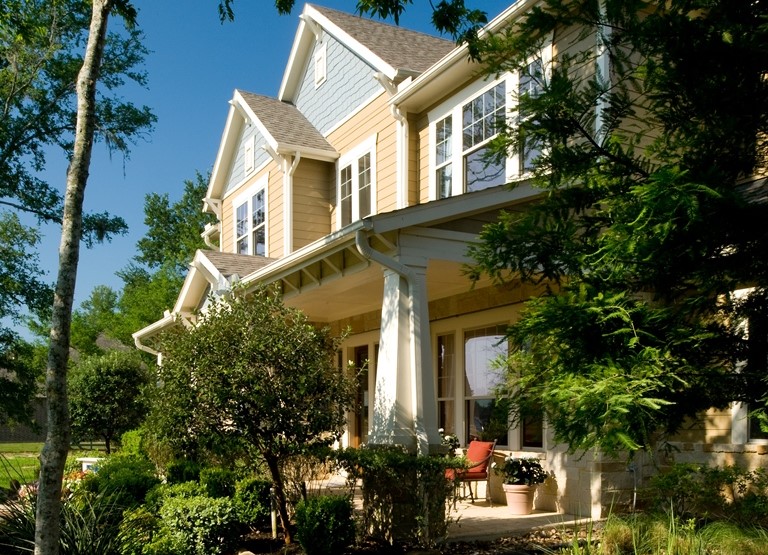 7 Exterior Home Renovations That Boost Curb Appeal