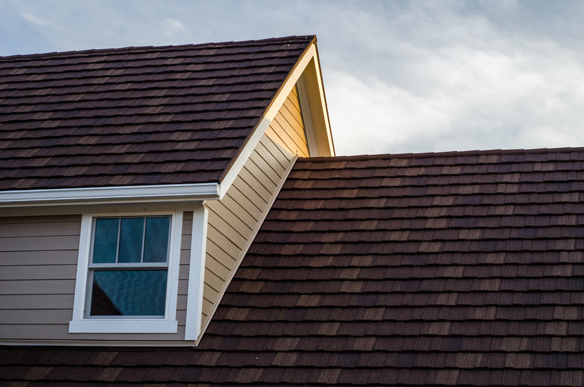 How to Choose the Best House and Roof Color Combination for Your Project